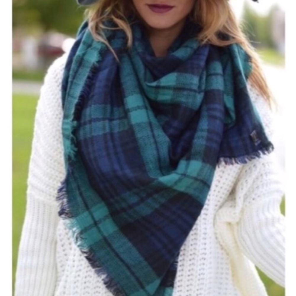 Plaid Blanket Scarf